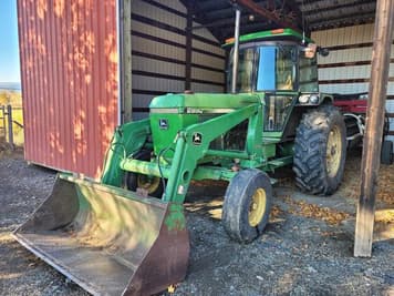 Main image John Deere 2950